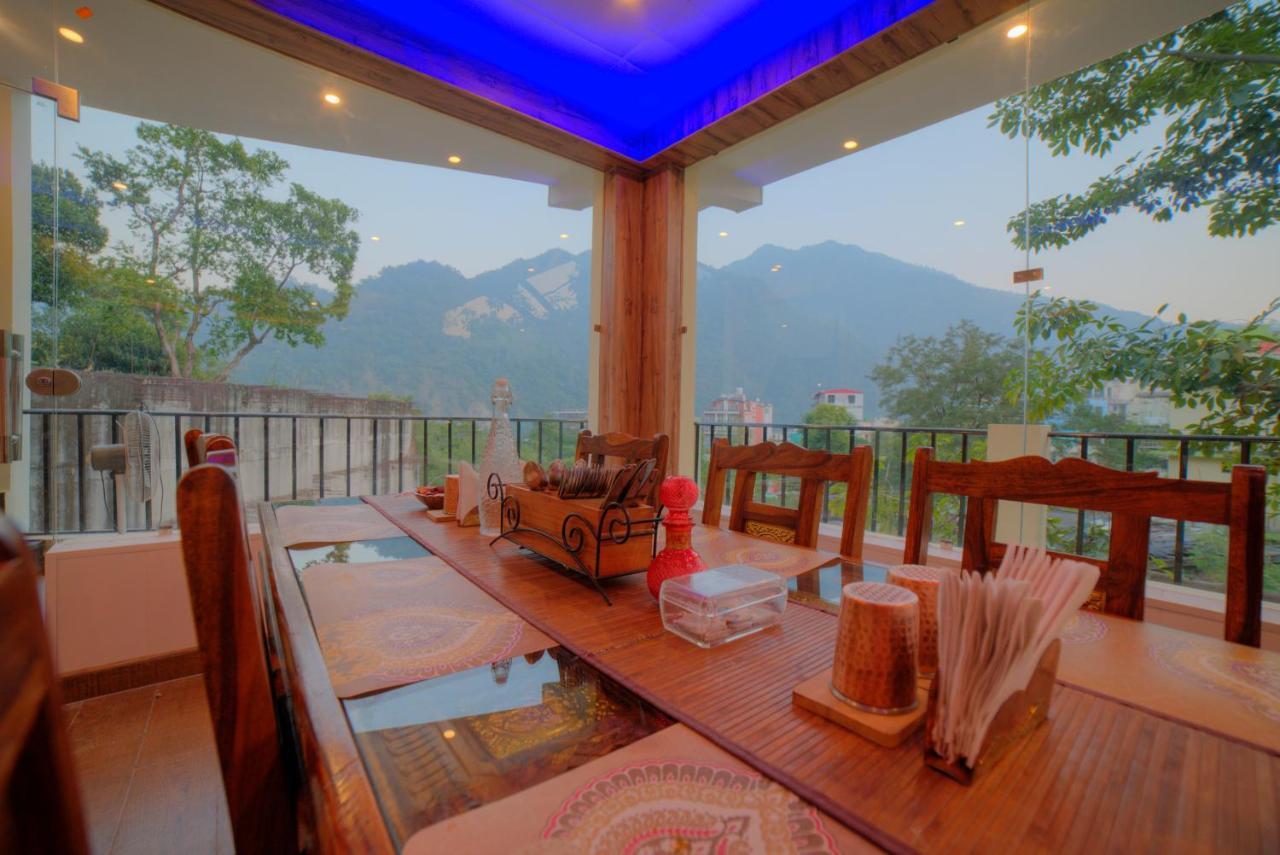 Yogved Hospitality & Resort Rishīkesh 외부 사진