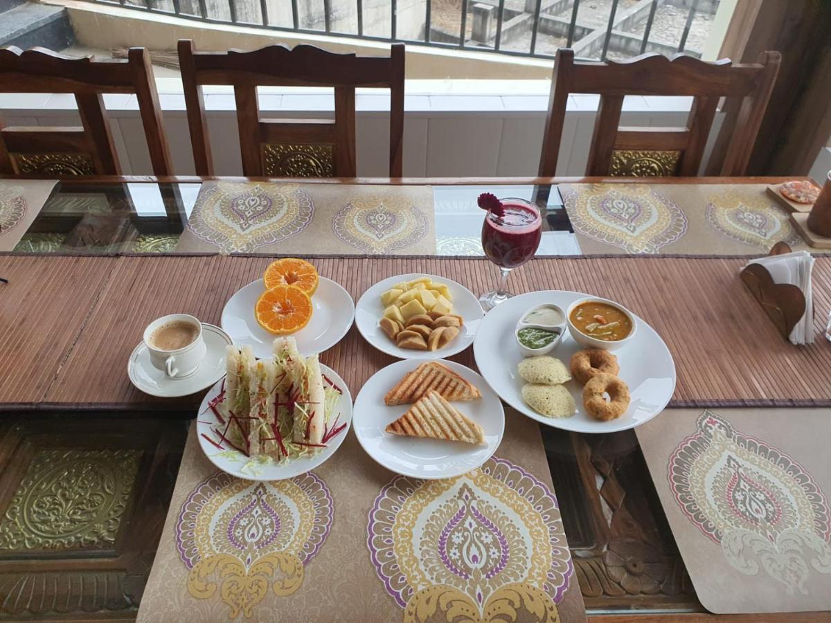Yogved Hospitality & Resort Rishīkesh 외부 사진