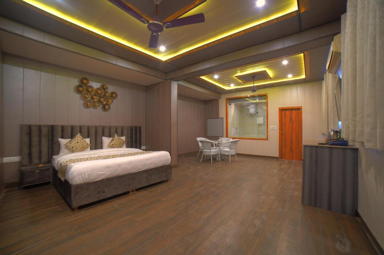 Yogved Hospitality & Resort Rishīkesh 외부 사진