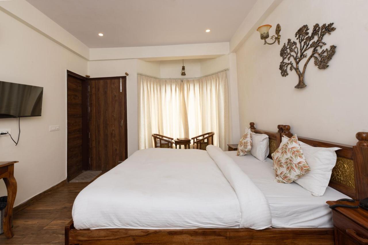 Yogved Hospitality & Resort Rishīkesh 외부 사진