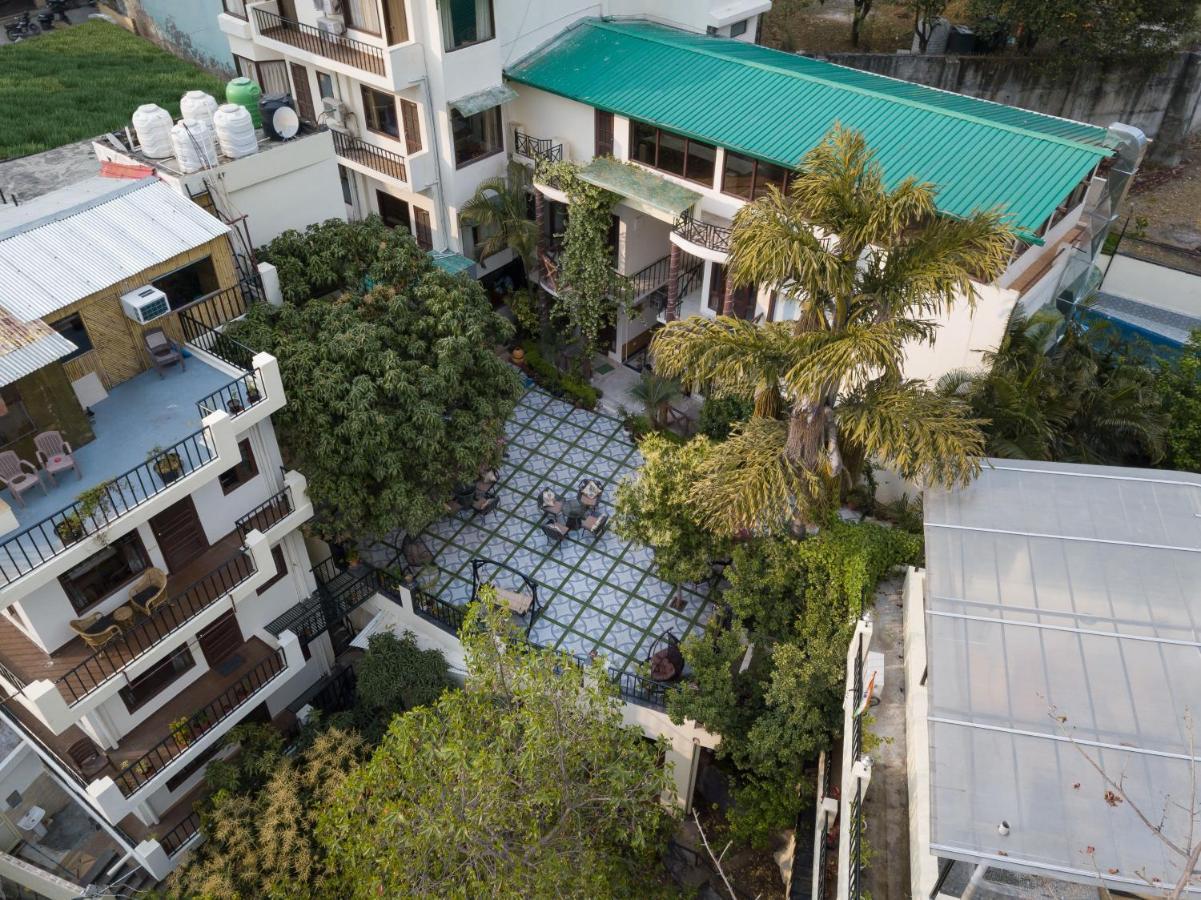 Yogved Hospitality & Resort Rishīkesh 외부 사진