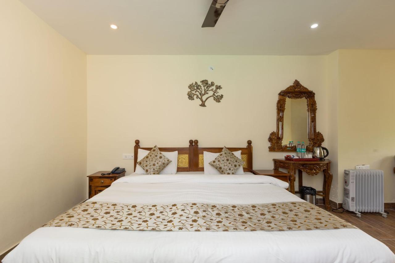 Yogved Hospitality & Resort Rishīkesh 외부 사진