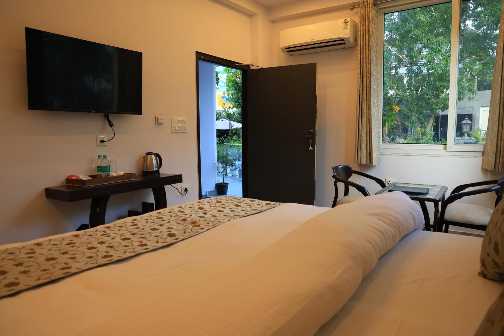 Yogved Hospitality & Resort Rishīkesh 외부 사진