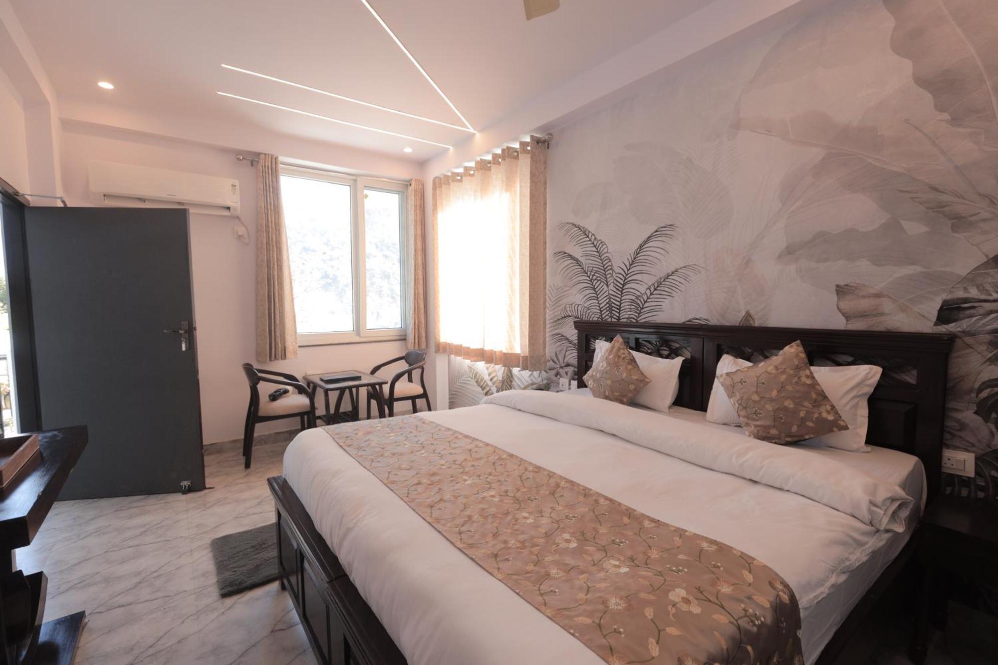 Yogved Hospitality & Resort Rishīkesh 외부 사진